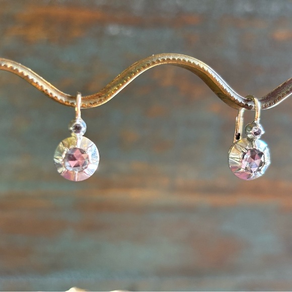 Antique 14kt yellow gold and silver plated bezel set rose cut diamond earrings - Picture 5 of 7